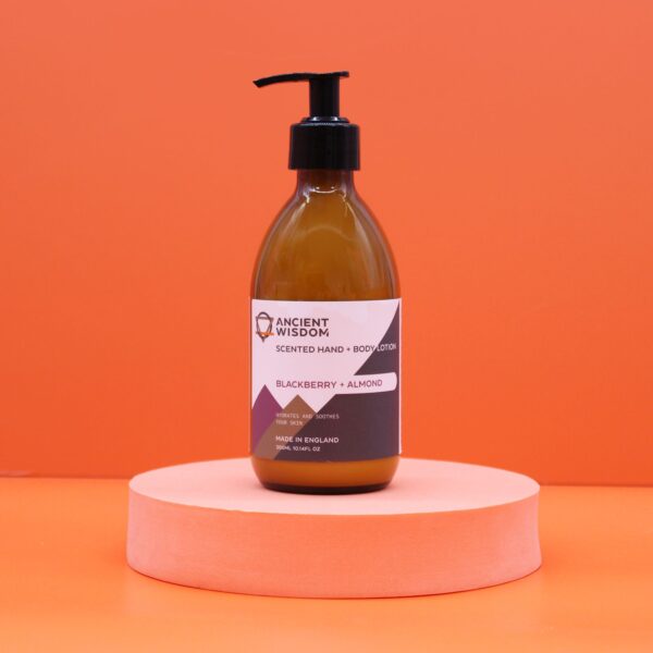 Telové mlieko – Mandle & Černice, 300 ml – Obrázok 3