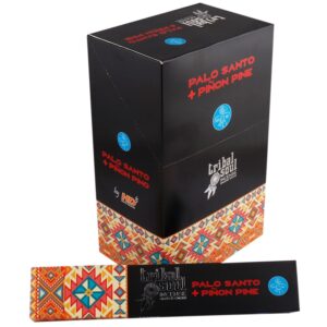 Vonné tyčinky v dekoratívnej krabičke – Palo Santo & Pínia