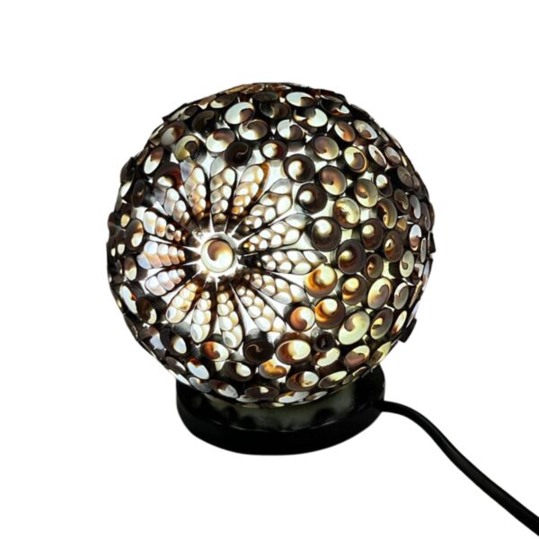Boho lampa s mušľami – guľatá 15 cm – Obrázok 3
